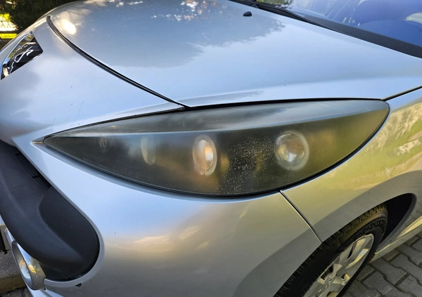 Peugeot 207 cena 5500 przebieg: 215100, rok produkcji 2007 z Skawina małe 191